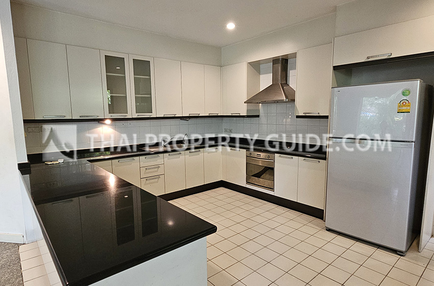 House with Private Pool in Nichada Thani 